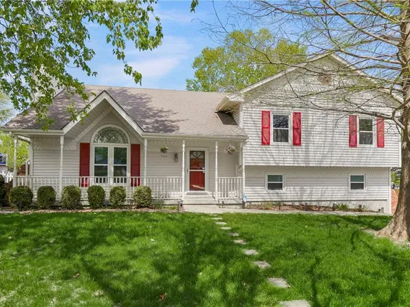 960 Ellis St, Liberty, MO 64068