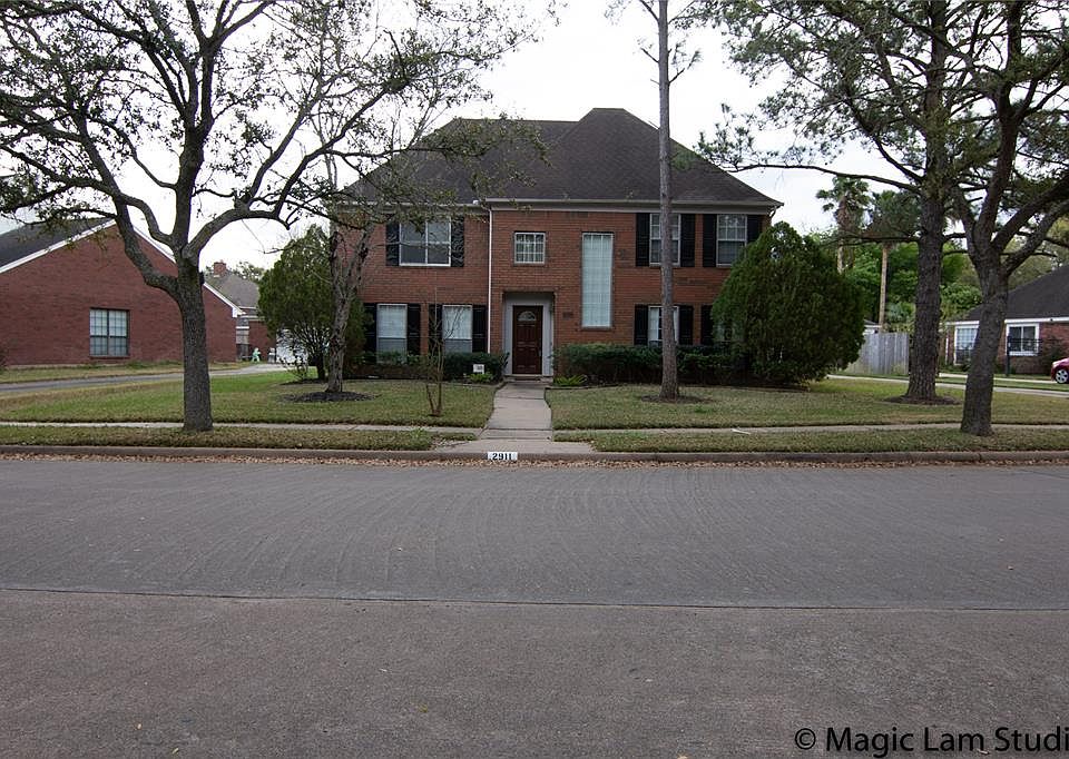 1st image of 2911 Lake Colony Dr