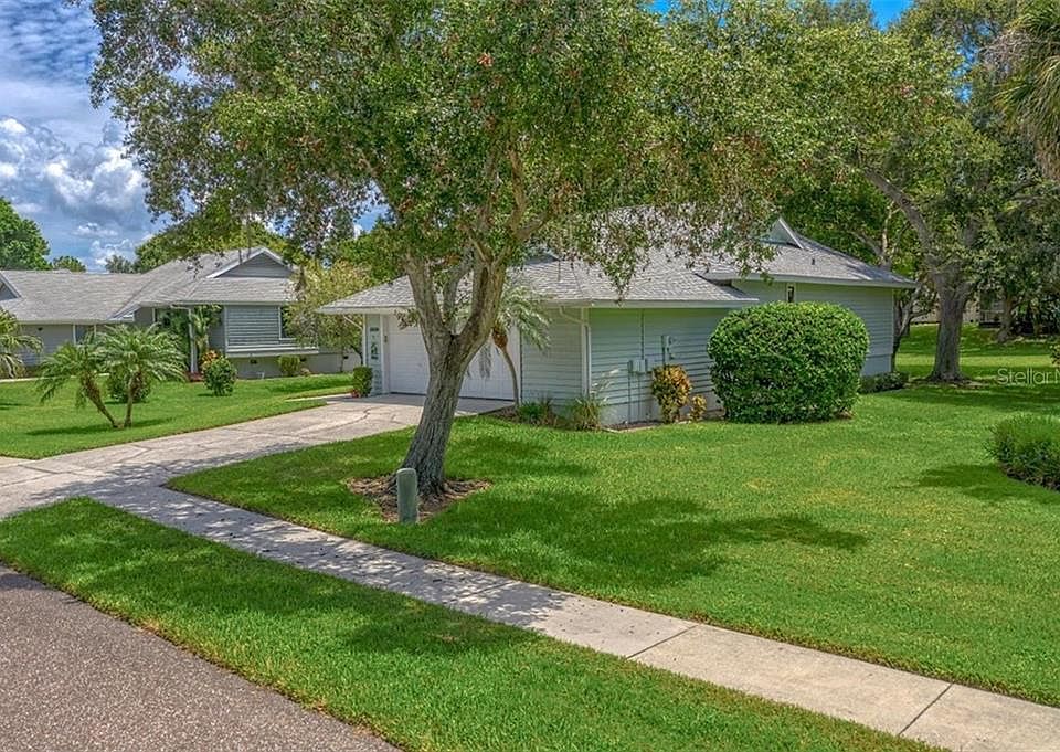 1st image of 1009 Lake Avoca Dr
