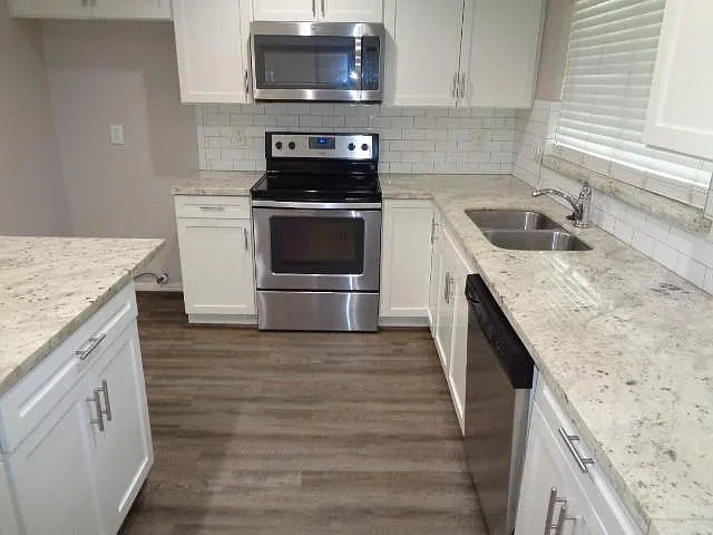 102 Marabou Pl — Photo 17