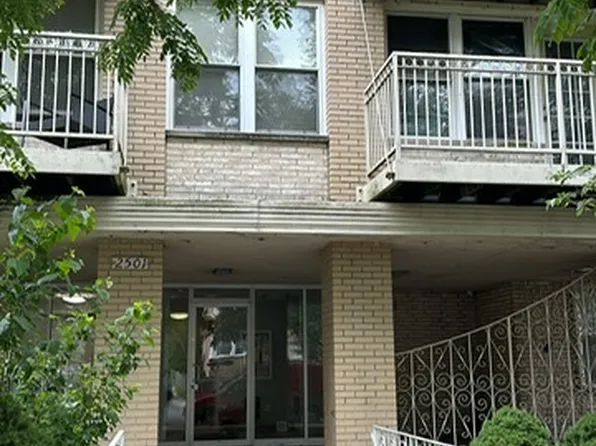 (undisclosed Address), Chicago, IL 60645