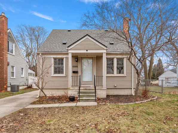 4505 Syracuse St, Dearborn Heights, MI 48125