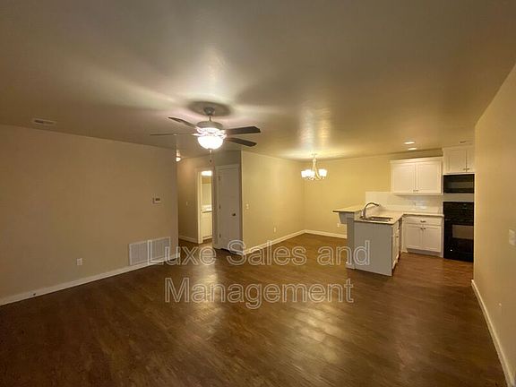 3rd image of 775 SW 13th St