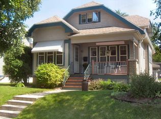 137 N Forest Ave, West Bend, WI 53095