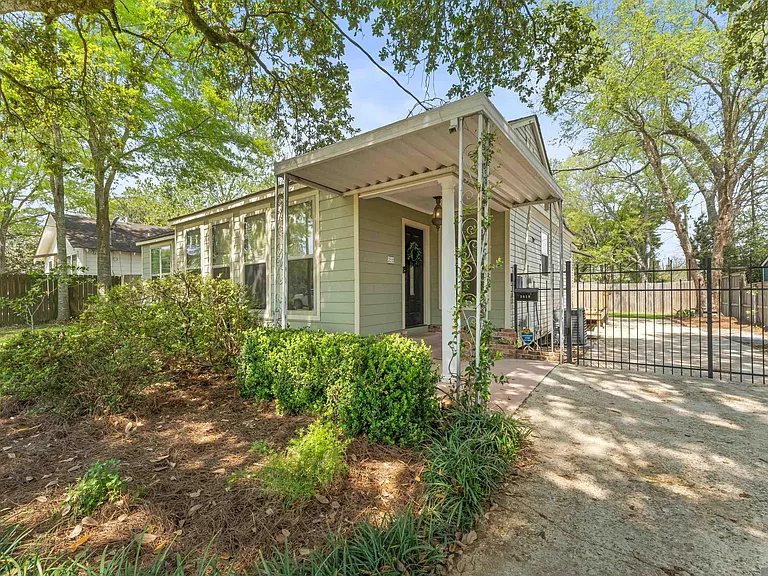 3919 Claycut Rd — Photo 3