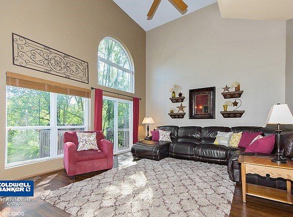 3rd image of 4163 Caribou Ct