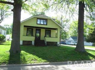 201 Bird Ave, Bartonville, IL 61607