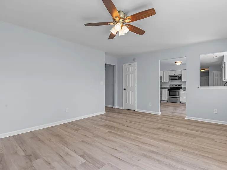 2417 Bernadotte Ct — Photo 11