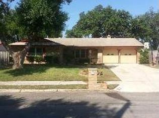 10011 Astronaut Dr, San Antonio, TX 78217