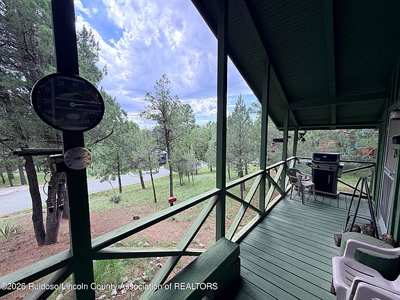 5th image of 313 Otero Dr