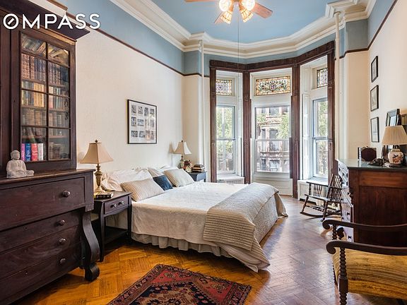 4th image of 862 President St APT 1