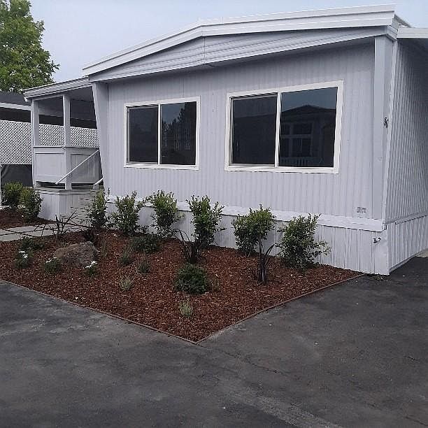 1st image of 88 Candlewood Dr