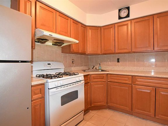 2nd image of 220-75 67th Ave Floor 1