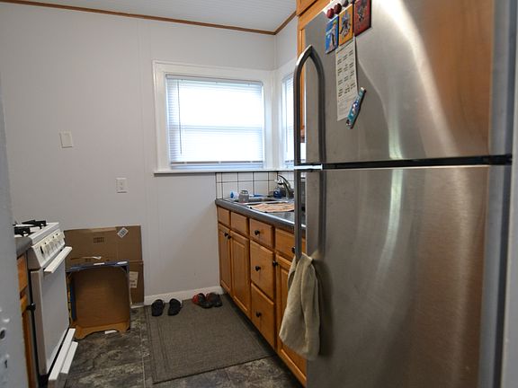 4th image of 1219 E Central Park Ave