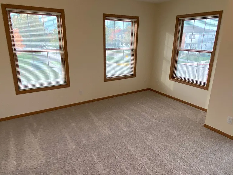 2604 Stange Rd #9 — Photo 8