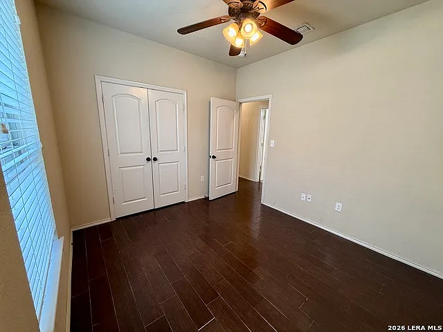 685 Creekside Cir — Photo 10