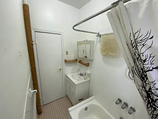 Rented by ERN Flats | media 12