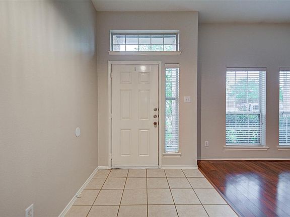 5th image of 24523 Colonial Birch Lane