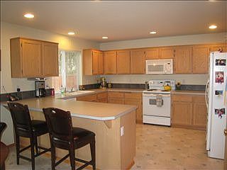 4th image of 6644 Kirsop Village Dr SW