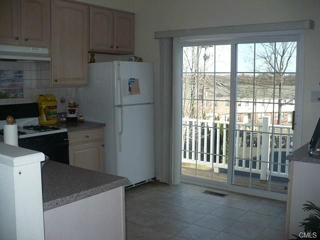 2nd image of 18 Sound Beach Avenue Ext