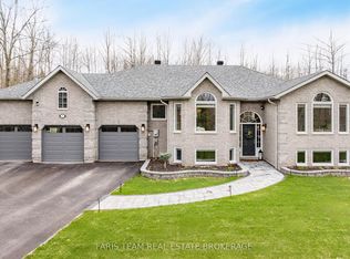 1 Pineview Dr, Oro Medonte, ON L0L 2L0
