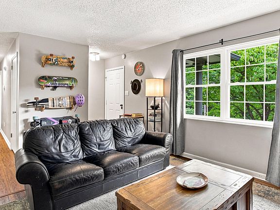 5th image of 5728 Matlock Dr