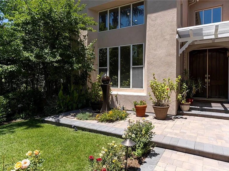 7371 Westcliff Dr — Photo 42