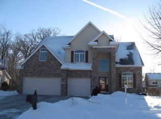 5963 Prairie Wood Dr, Mc Farland, WI 53558