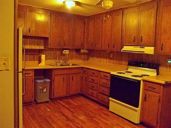 4th image of 1524 N 49th St