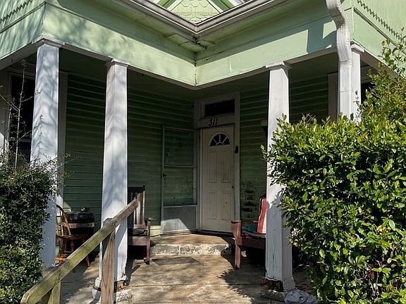 2nd image of 311 W Green St