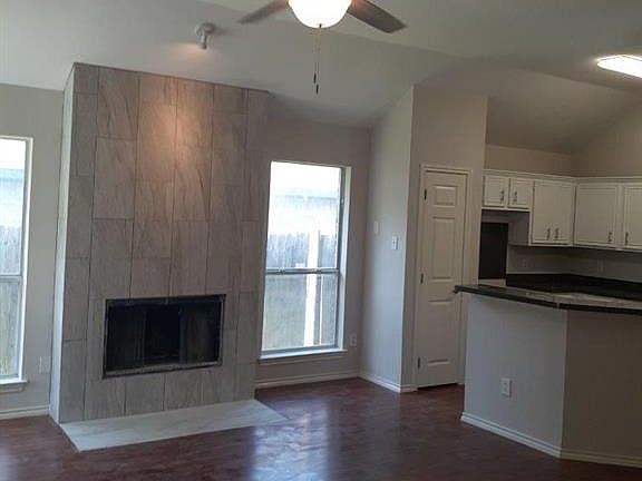 3rd image of 708 Keessee Dr