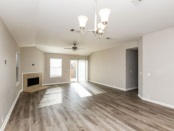 5th image of 8332 Horse Whisper Ln