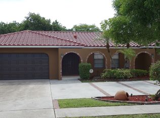 1010 NW 96th Ave, Plantation, FL 33322
