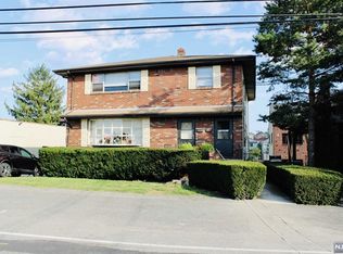 208 Bergen Blvd #3, Fairview, NJ 07022