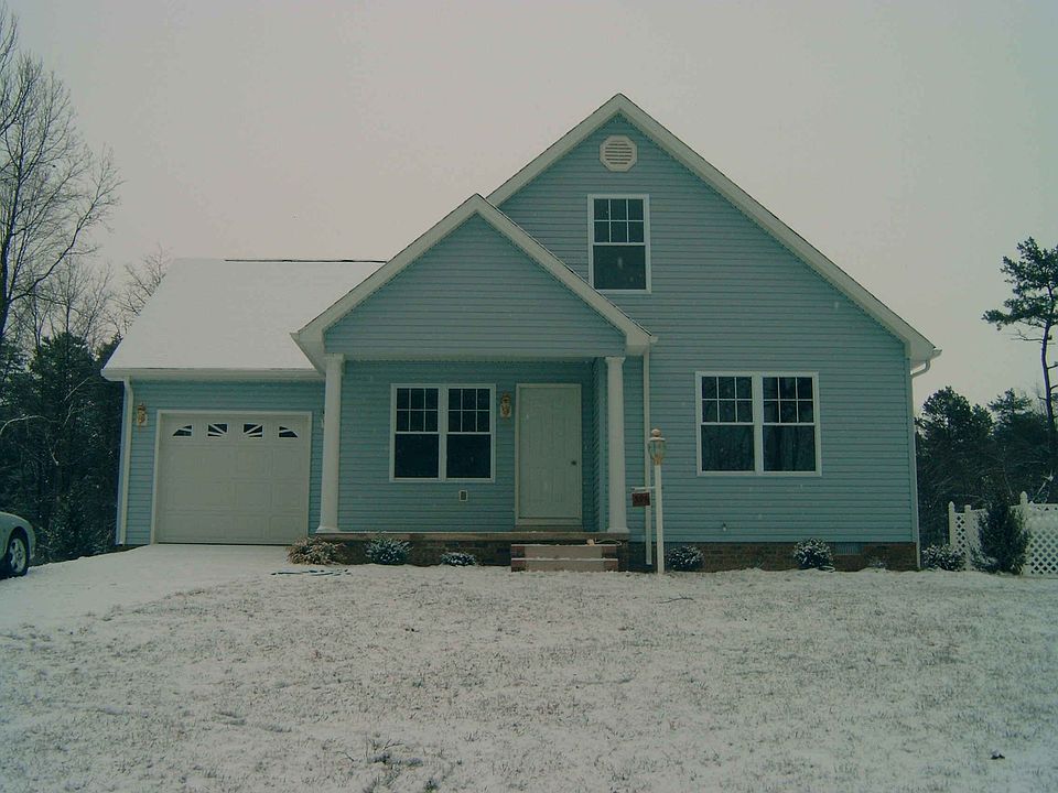 Come home to a warm cozy home in the winter