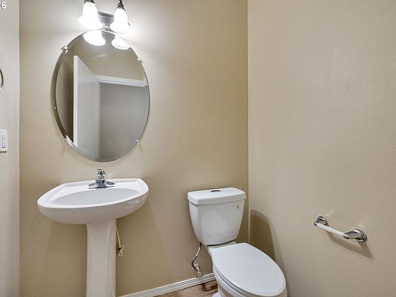 5th image of 16809 SE Davidoff Way