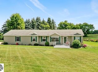 536 E River St, Falmouth, MI 49632