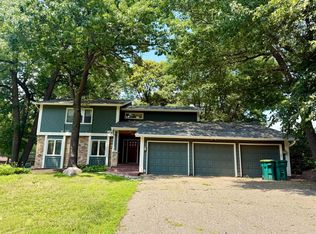 8440 Bayridge Ln, Bloomington, MN 55438