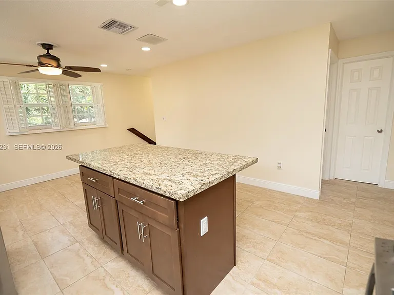 5613 Pierce St — Photo 52