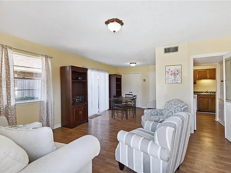 53 Antigua Dr #D — Photo 2