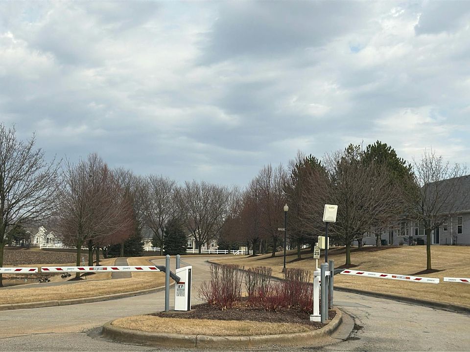 1st image of 21526 Wolf Lake Way
