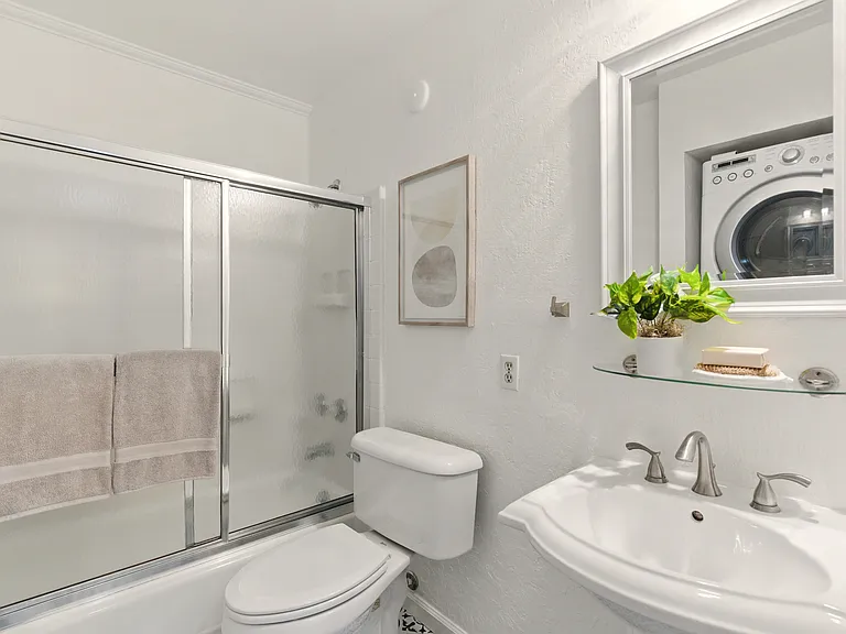 67 Brookwood Rd #10 — Photo 14