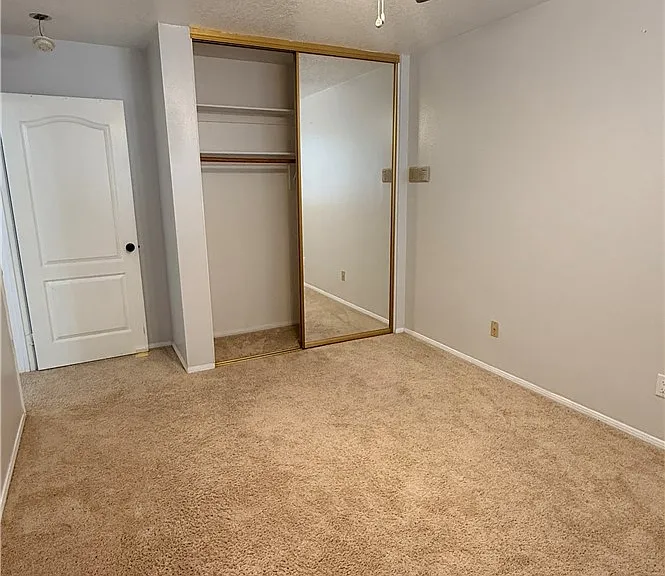 12022 Falcon Crest Way — Photo 31