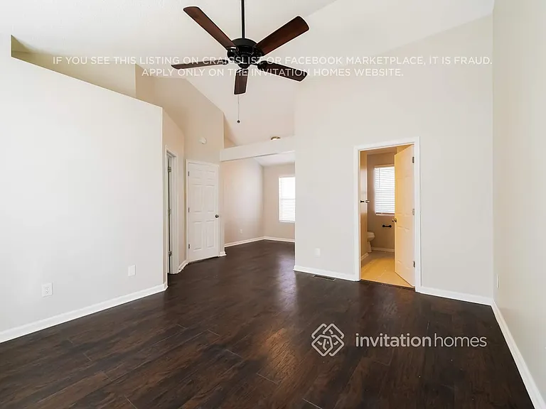 4350 Yellow Rose Dr — Photo 8