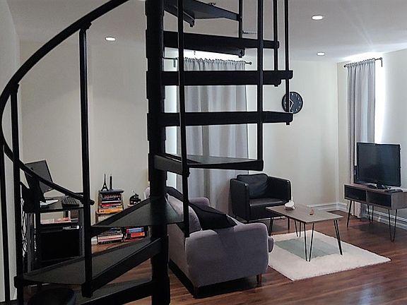3rd image of 208 Clematis St APT 309