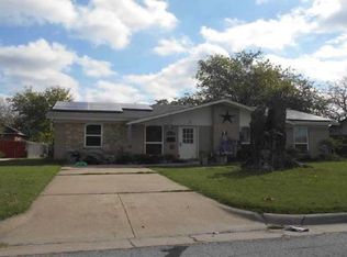 3204 Cheryl Ln, Haltom City, TX 76117