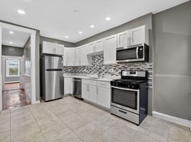 129 Harrishof St, Dorchester, MA