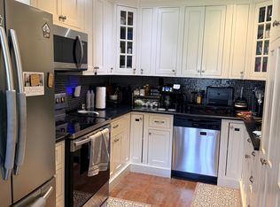 5408 Helm Ct, Fairfax, VA 22032