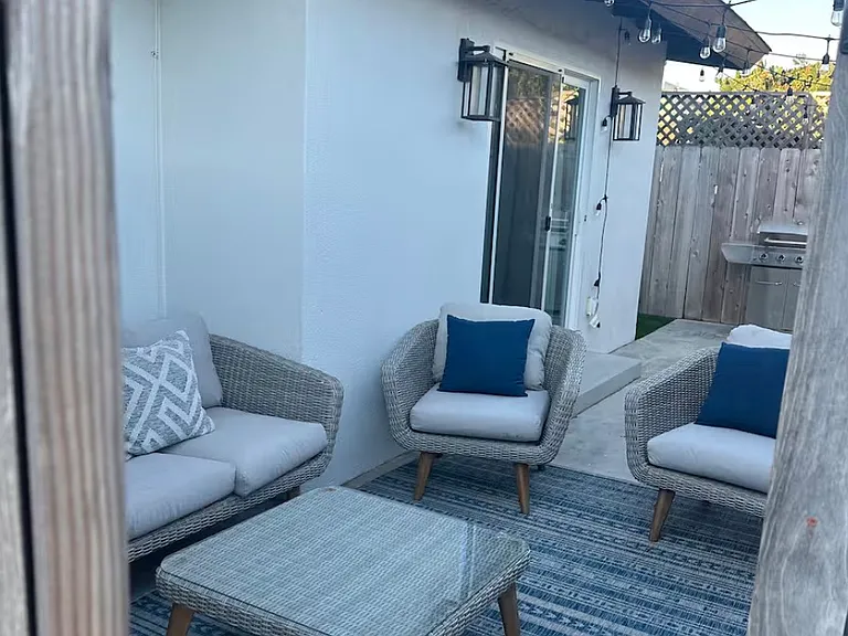 1229 Center Ave — Photo 33