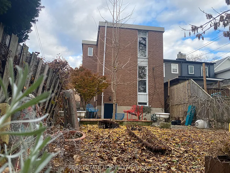 302 Rhodes Ave — Photo 34